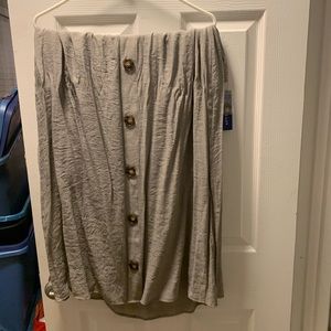 Buttons down midi skirt